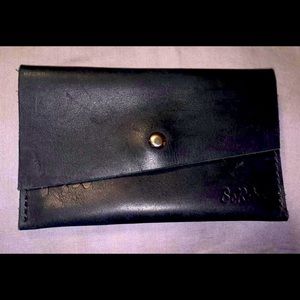 Soretro Straps Storm Stealth pouch.